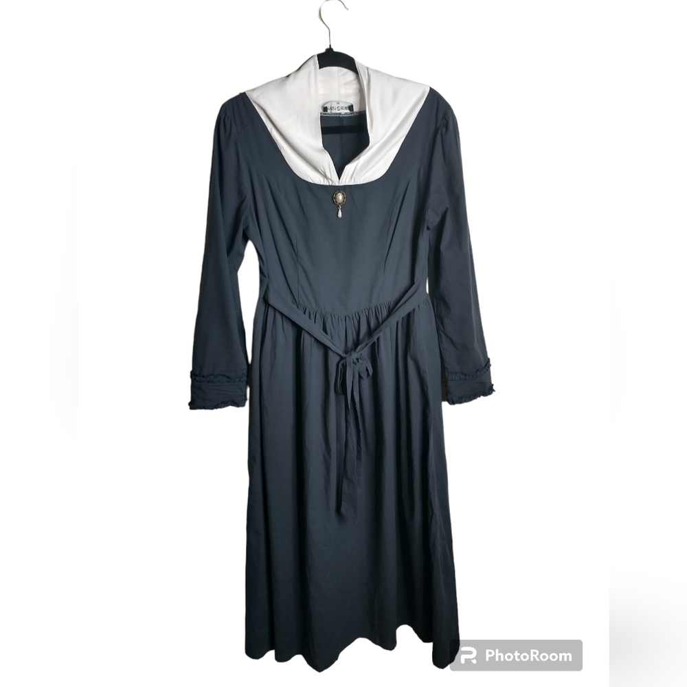 Scarlett Darkness Pioneer Collar Whimsygoth Midi Dress, size M